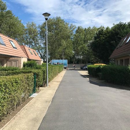 Vakantiehuisje De Panne Vlak Aan Plopsaland En De Zee 외부 사진