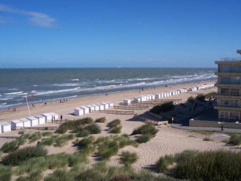 Vakantiehuisje De Panne Vlak Aan Plopsaland En De Zee 외부 사진